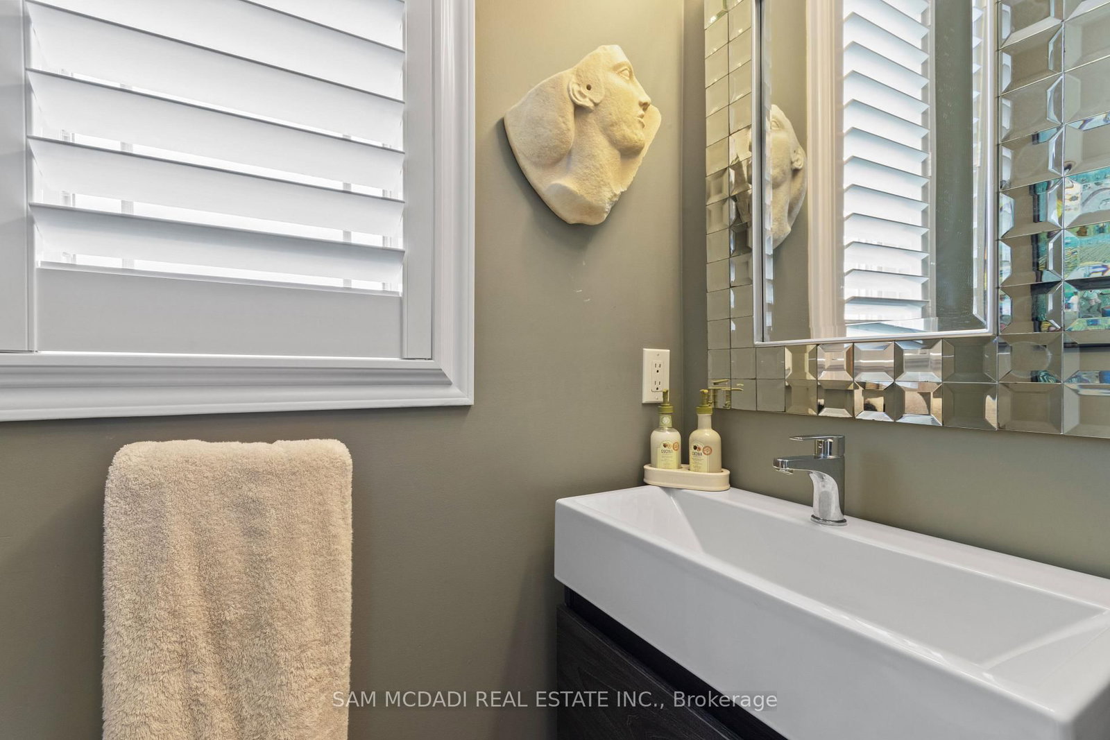 6625 Falconer Drive • #38 • Mississauga, ON photo 22