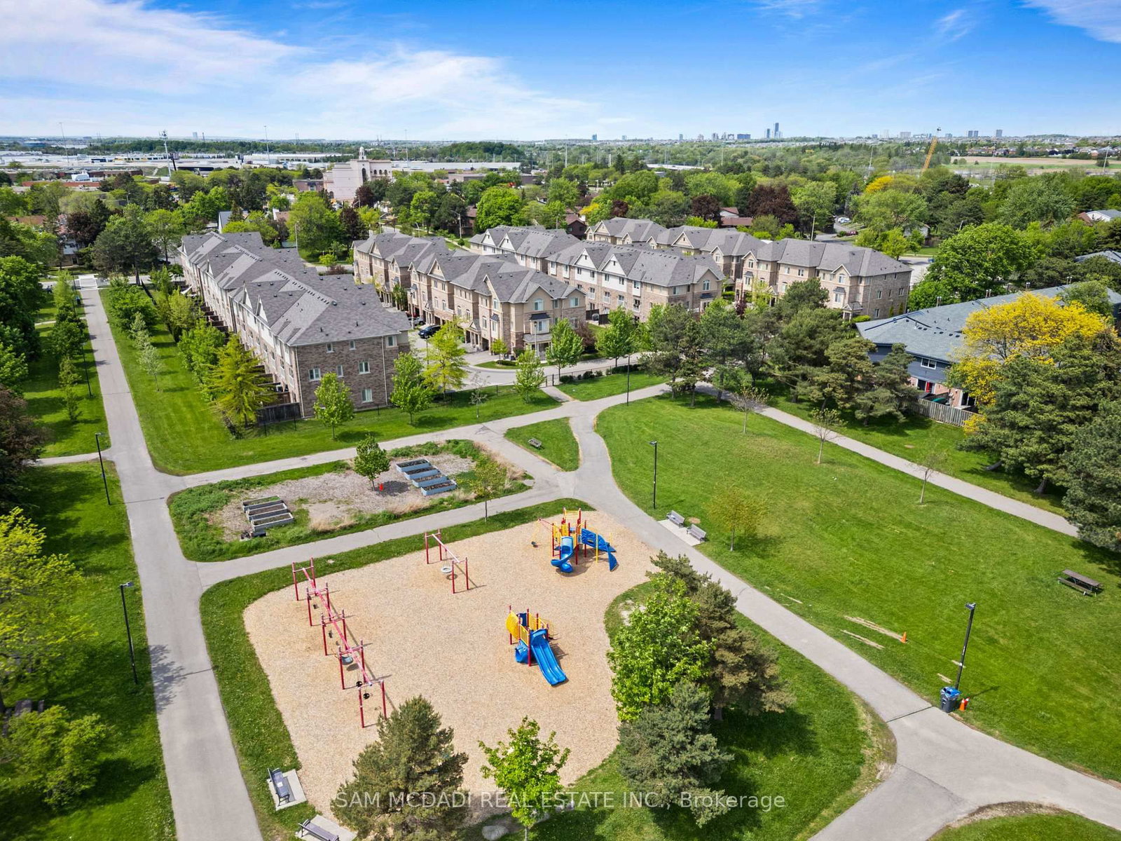 6625 Falconer Drive • #38 • Mississauga, ON photo 37