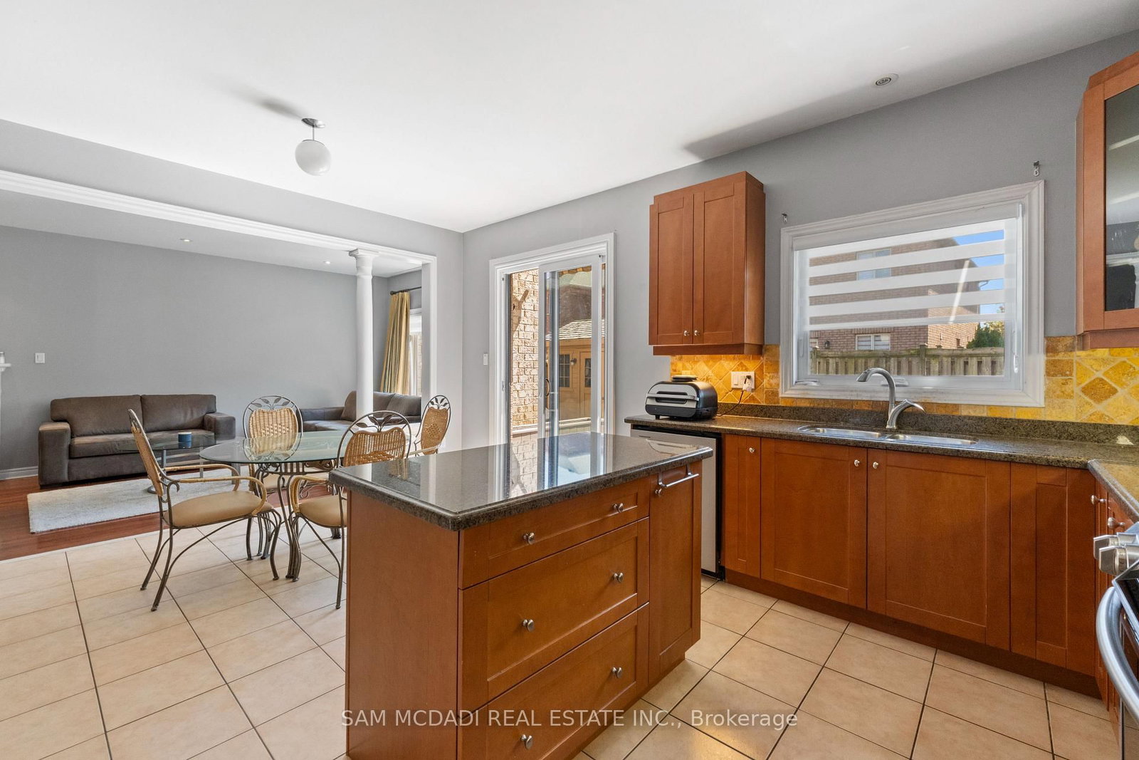 2476 Palmerston Road • Oakville, ON photo 10