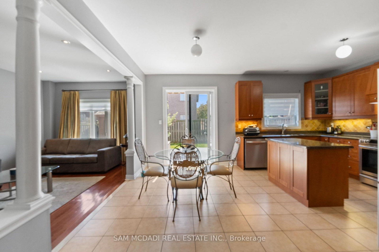 2476 Palmerston Road • Oakville, ON photo 11