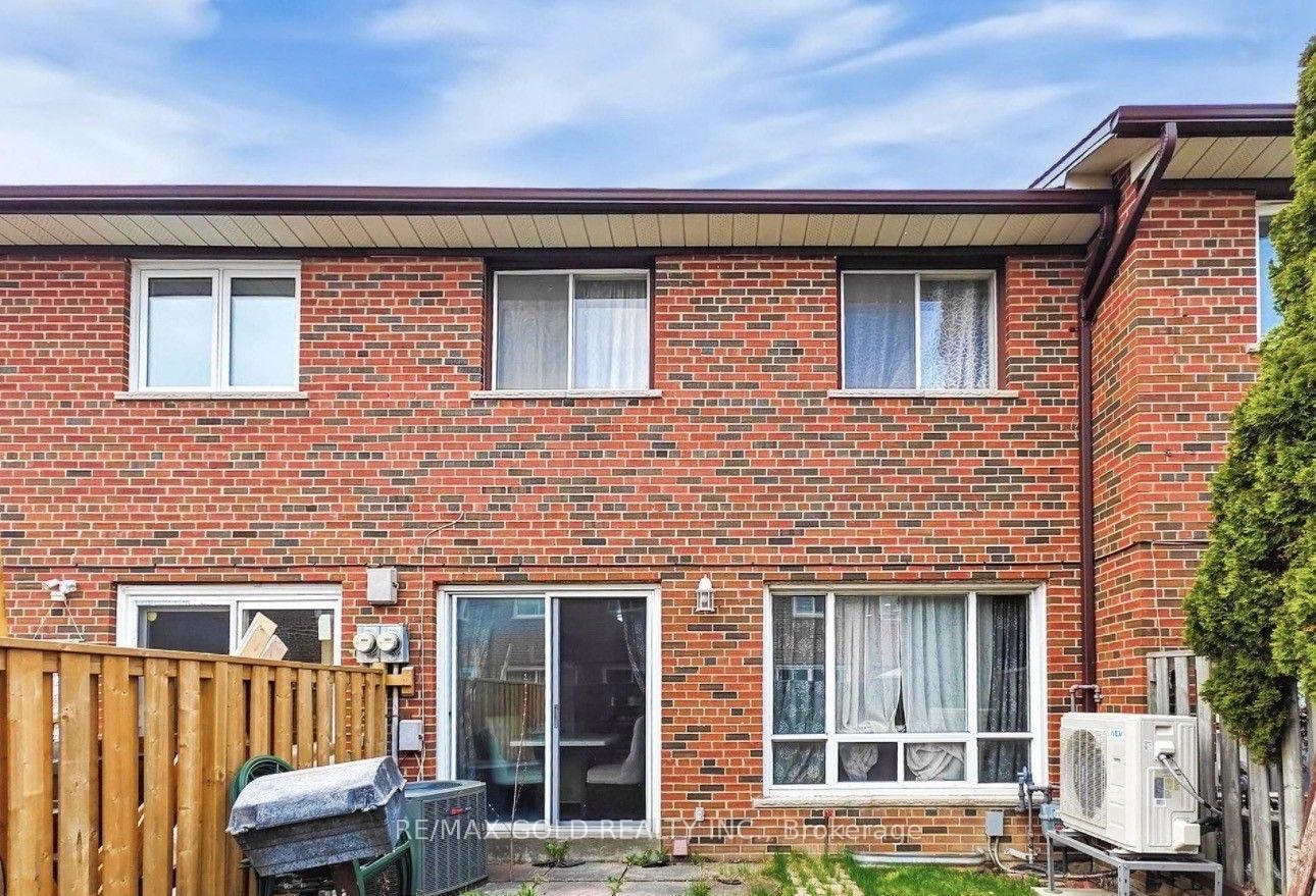 7033 Netherbrae Road • #8 • Mississauga, ON photo 20