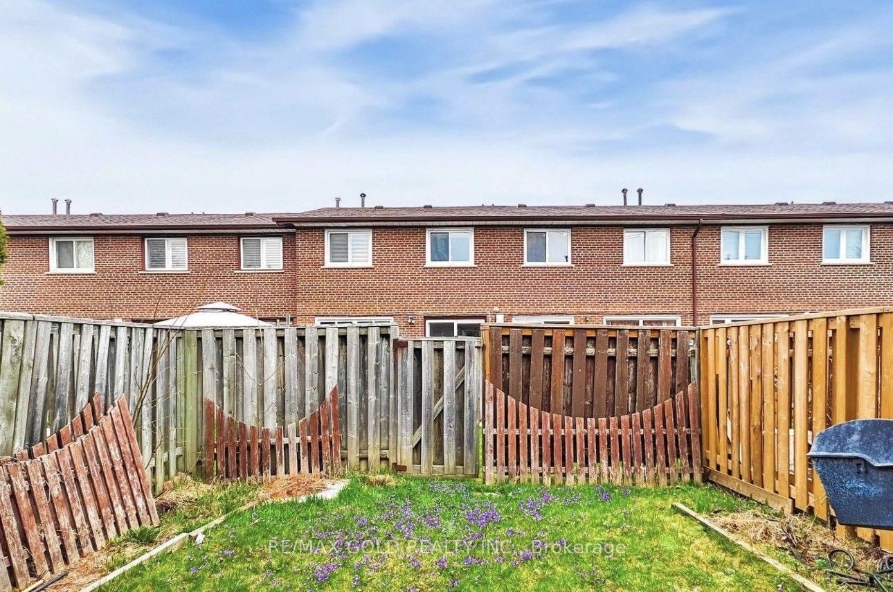 7033 Netherbrae Road • #8 • Mississauga, ON photo 21