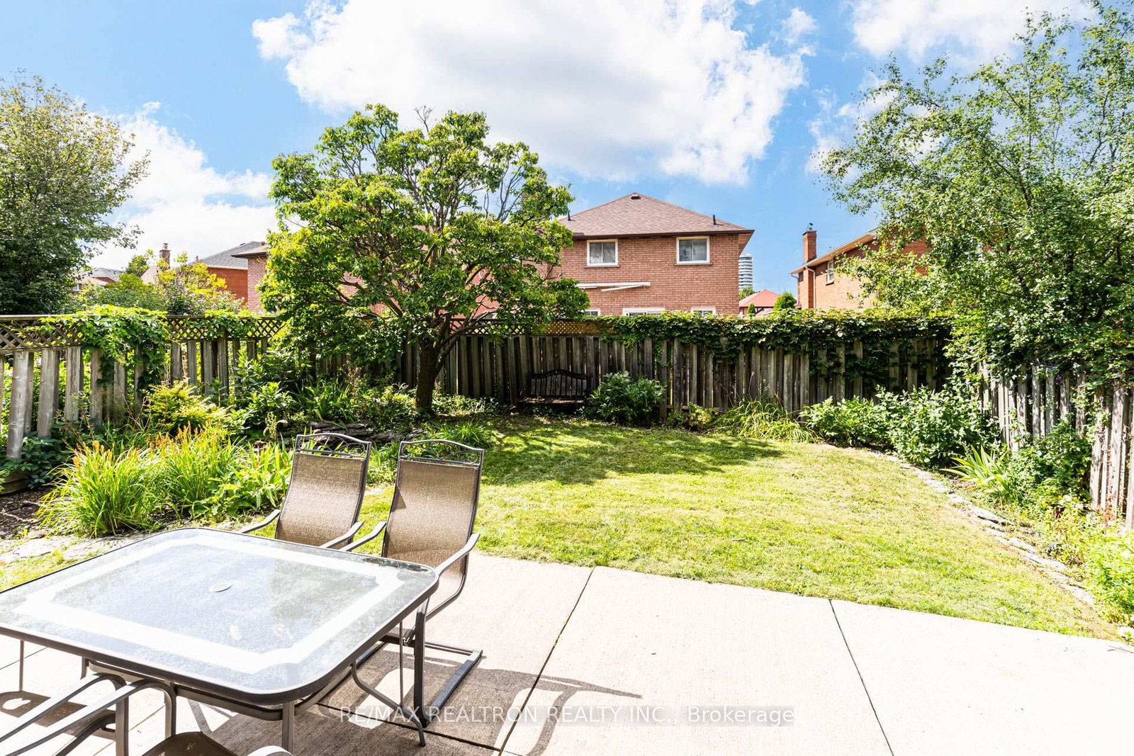 4379 Radisson Crescent • Mississauga, ON photo 37