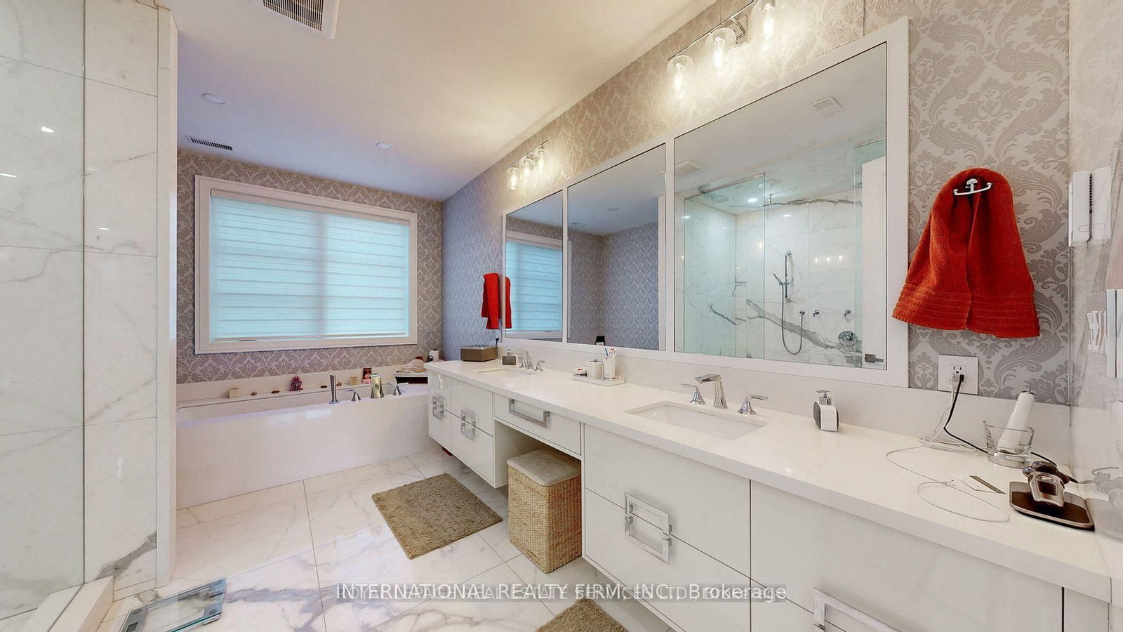 1286 Cambridge Drive • Oakville, ON photo 15