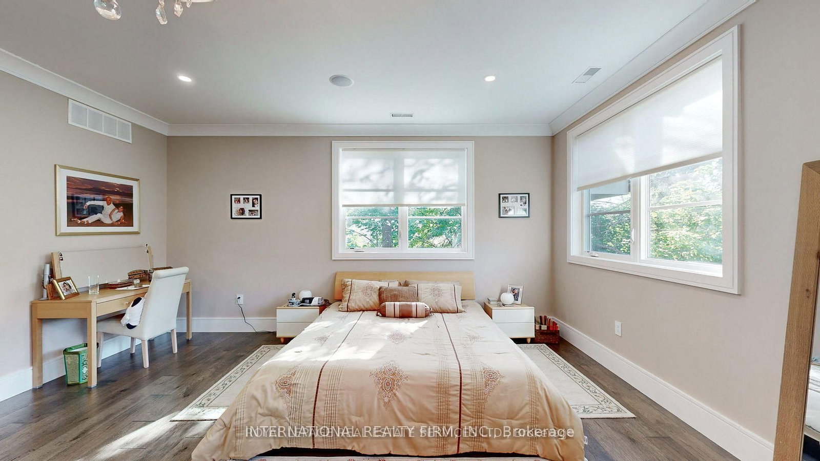 1286 Cambridge Drive • Oakville, ON photo 18