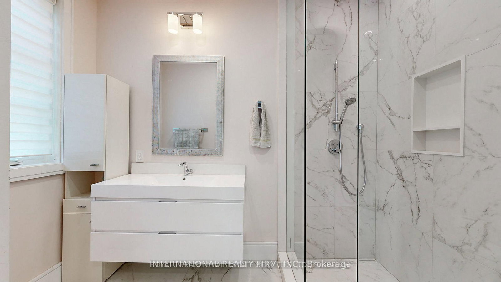 1286 Cambridge Drive • Oakville, ON photo 19