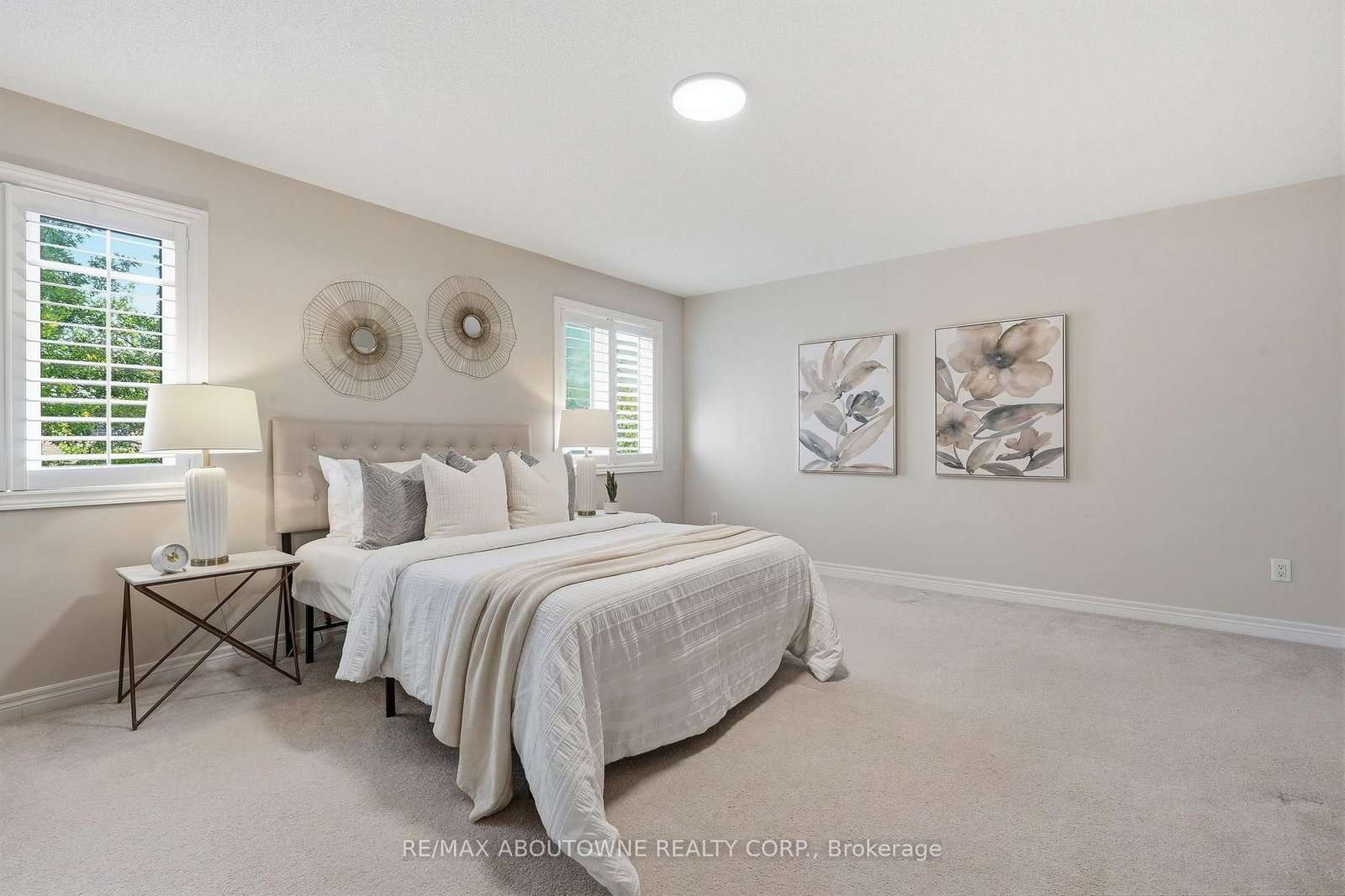 2381 Grand Oak Trail • Oakville, ON photo 20