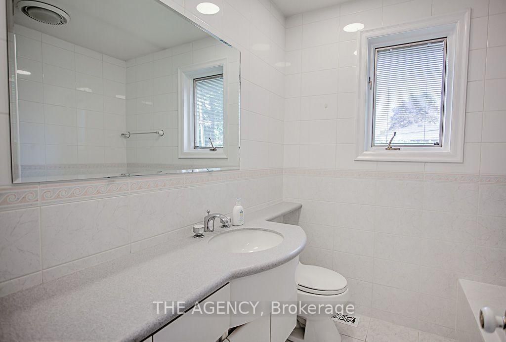 14 Wareside Road • Toronto, ON photo 16