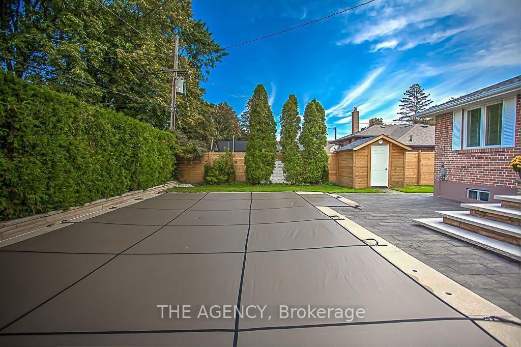 14 Wareside Road • Toronto, ON photo 25