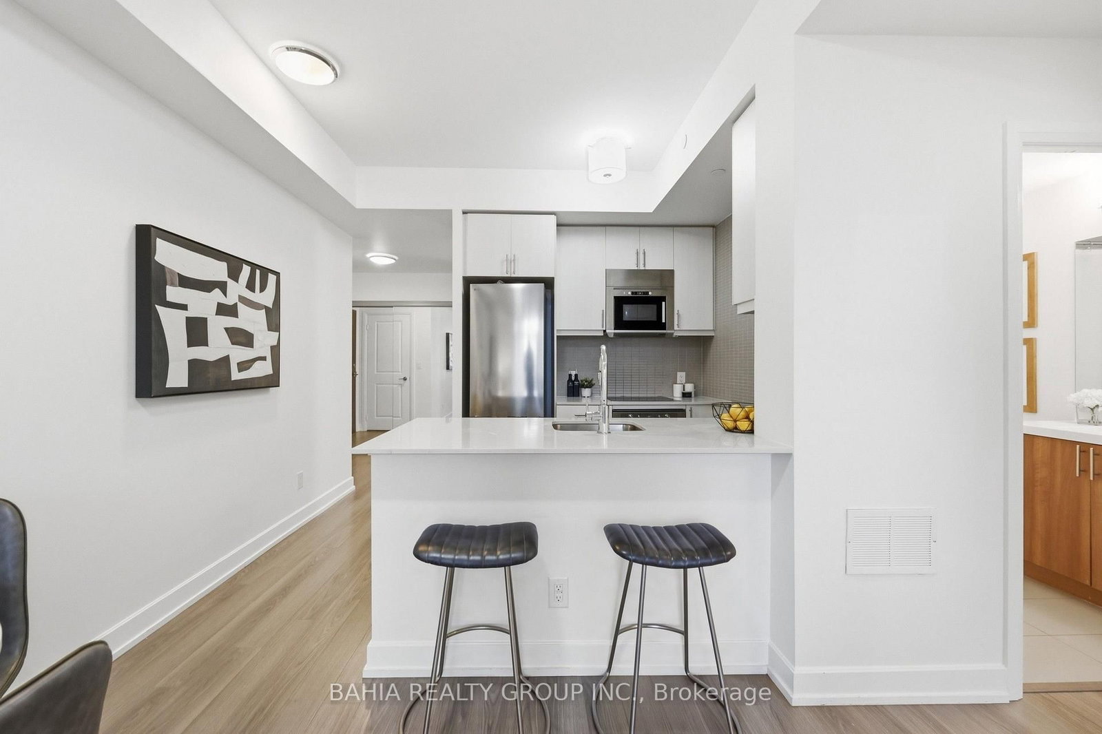 6 Eva Road • #301 • Toronto, ON photo 11
