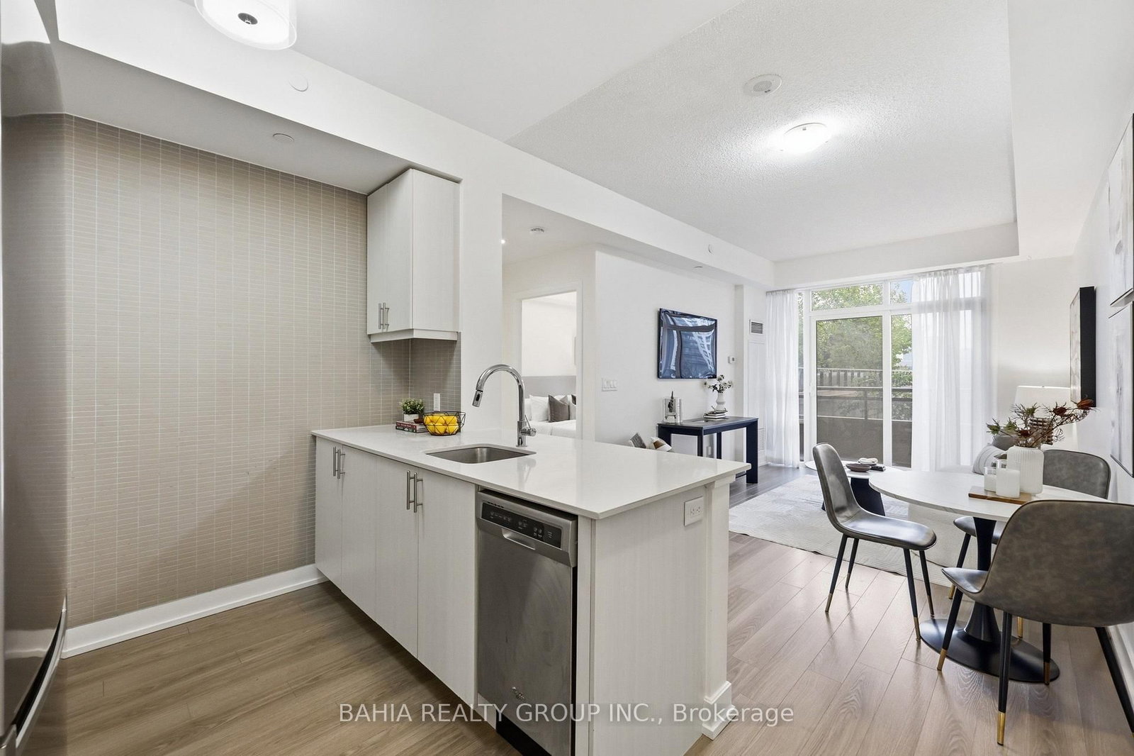 6 Eva Road • #301 • Toronto, ON photo 9