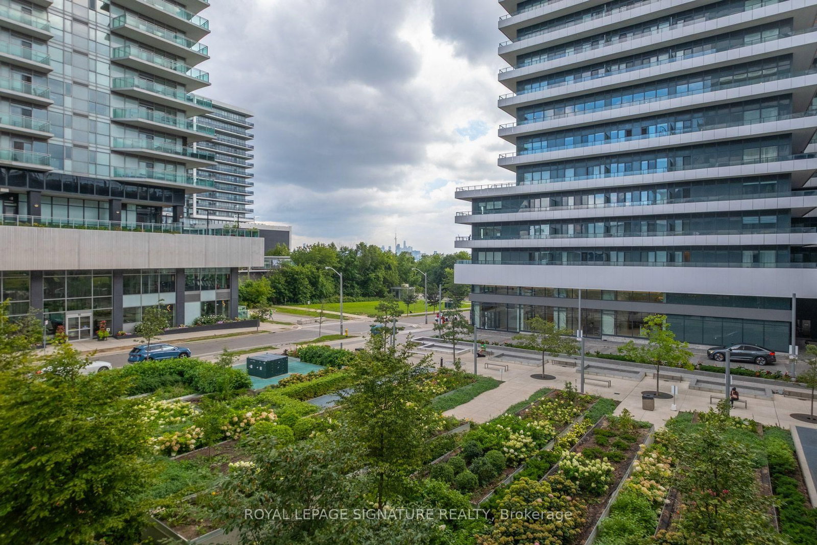 30 Shore Breeze Drive • #230 • Toronto, ON photo 23