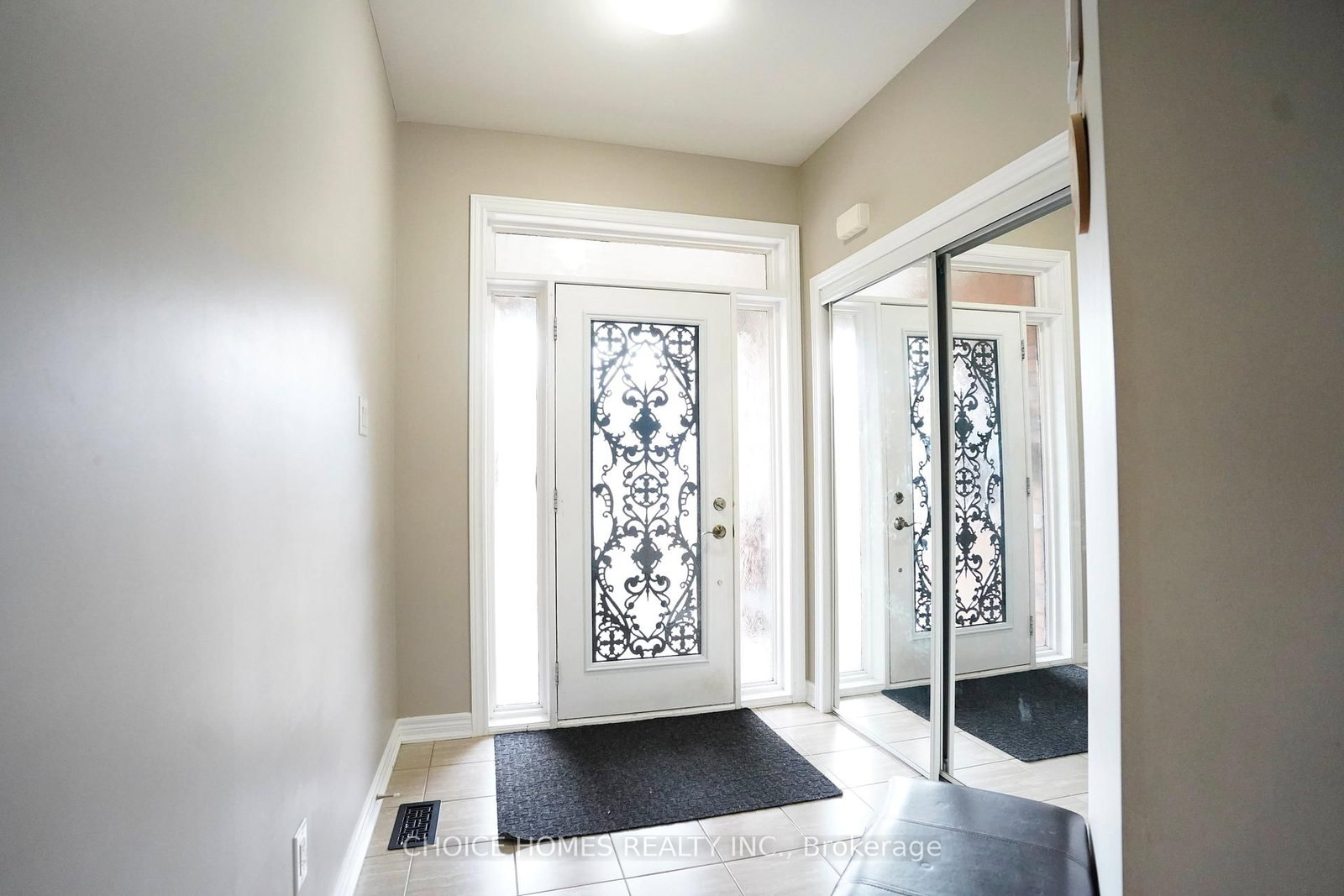 71 Pendulum Circle • Brampton, ON photo 4