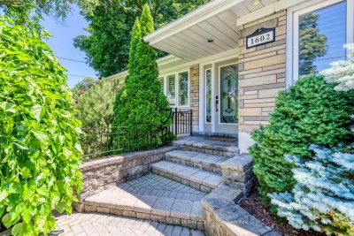 1602 Lincolnshire Boulevard • Mississauga, ON photo 3