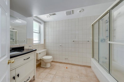1602 Lincolnshire Mississauga,ON L5E 2S7 — Photo 30