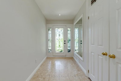 1602 Lincolnshire Boulevard • Mississauga, ON photo 6