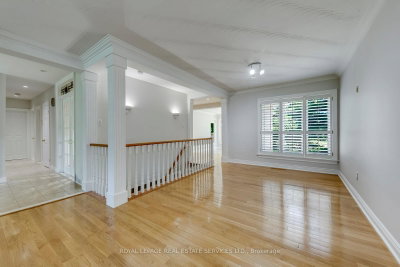 1602 Lincolnshire Boulevard • Mississauga, ON photo 9