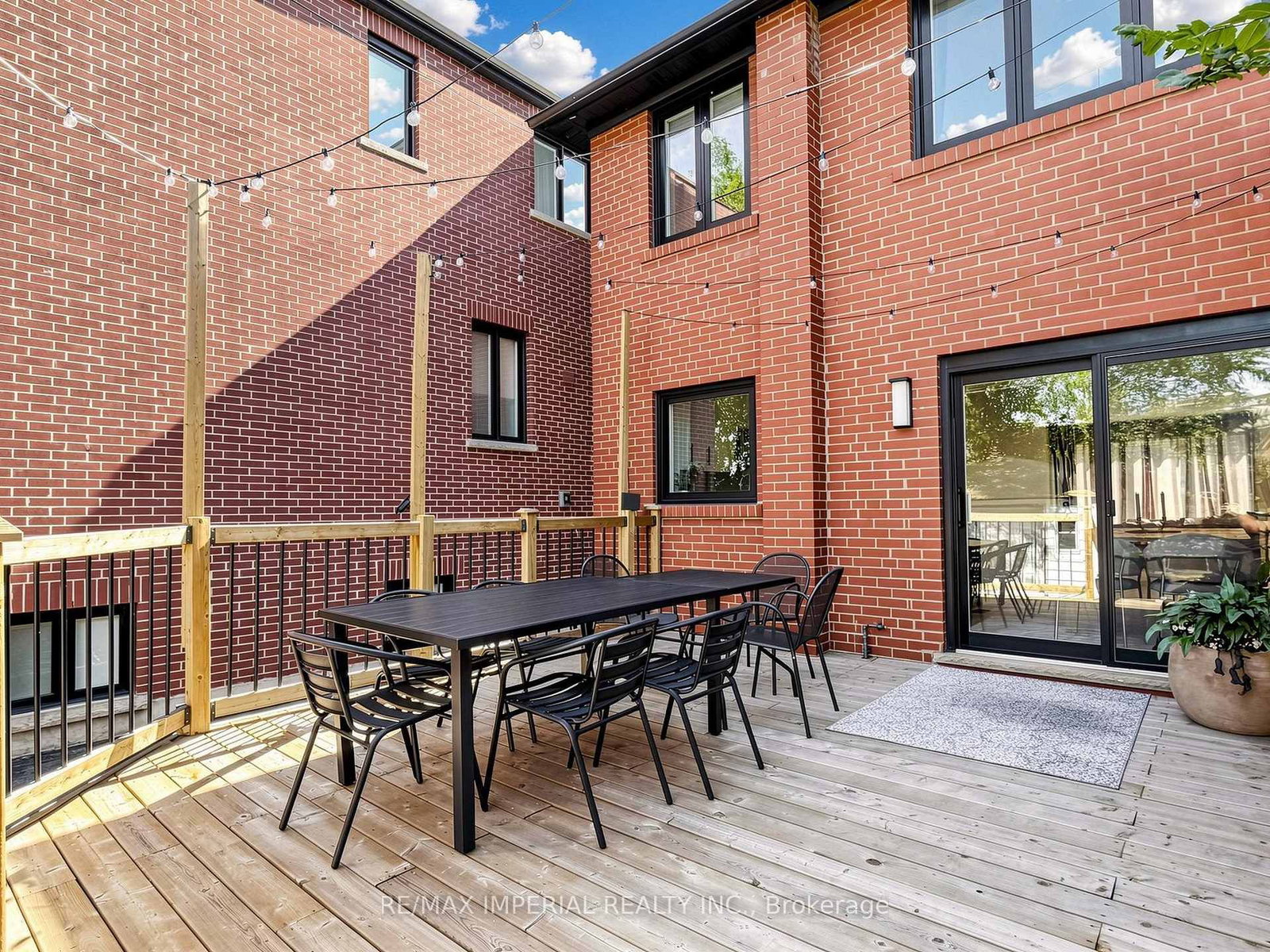 404 Glen Park Avenue • Toronto, ON photo 40