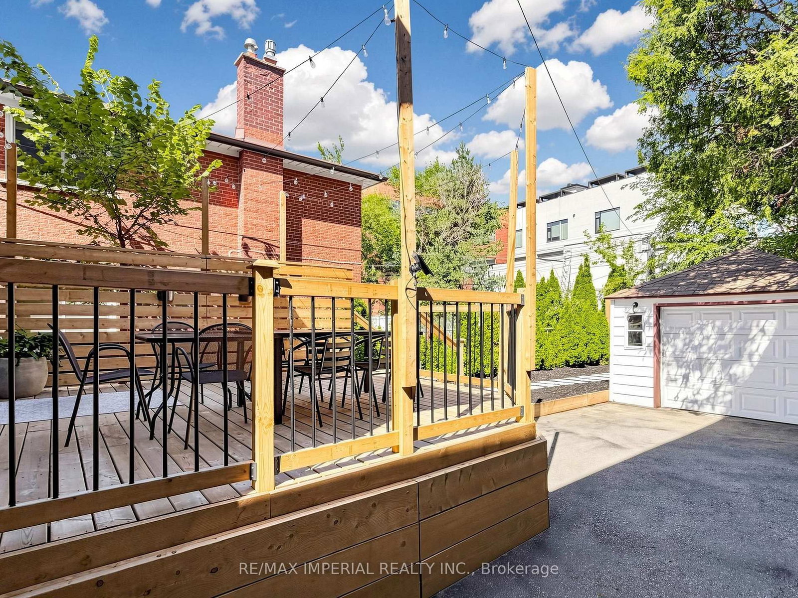 404 Glen Park Avenue • Toronto, ON photo 43