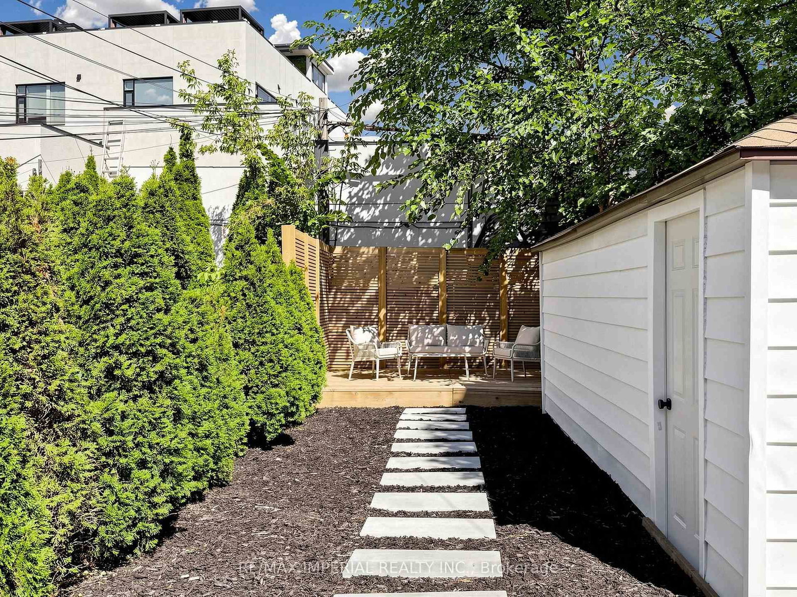 404 Glen Park Avenue • Toronto, ON photo 44