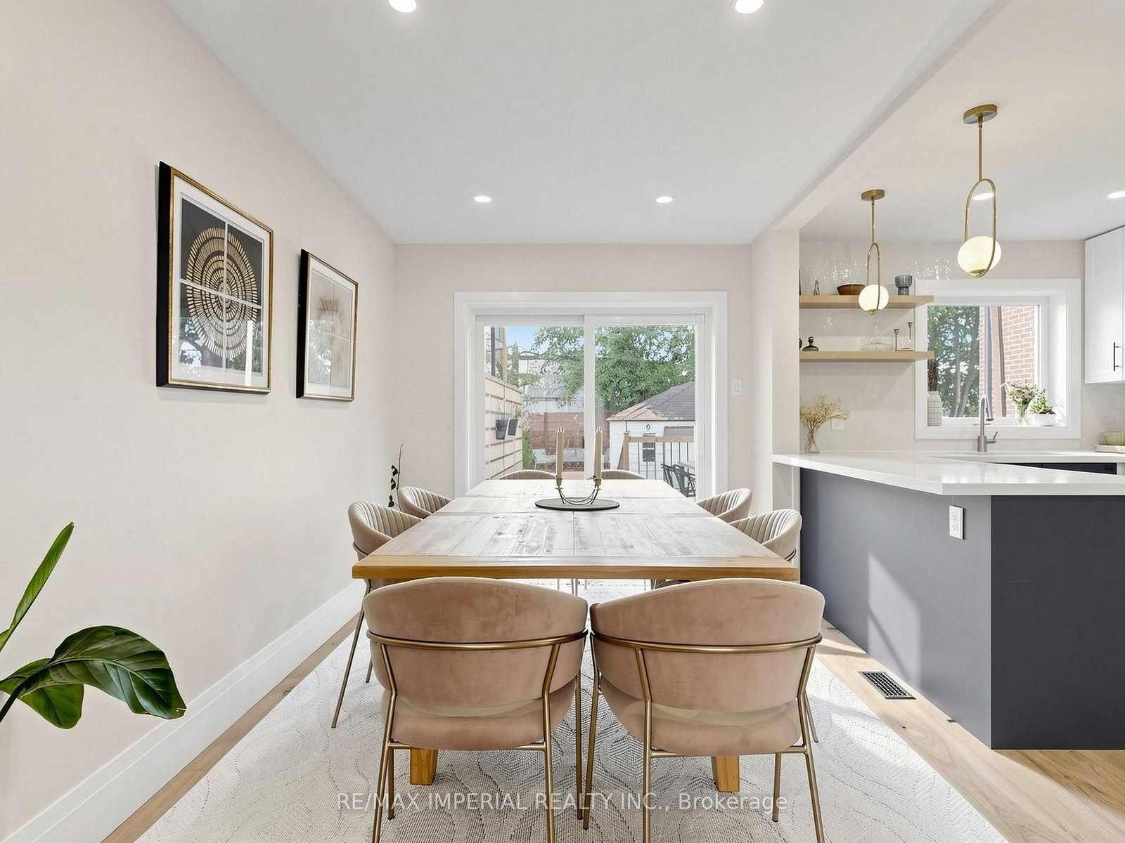 404 Glen Park Avenue • Toronto, ON photo 8