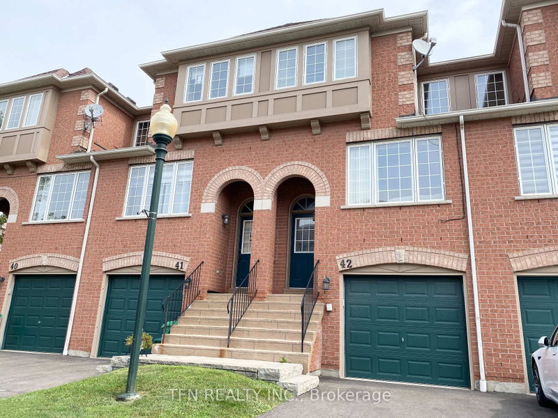42 - 3020 Cedarglen Gate