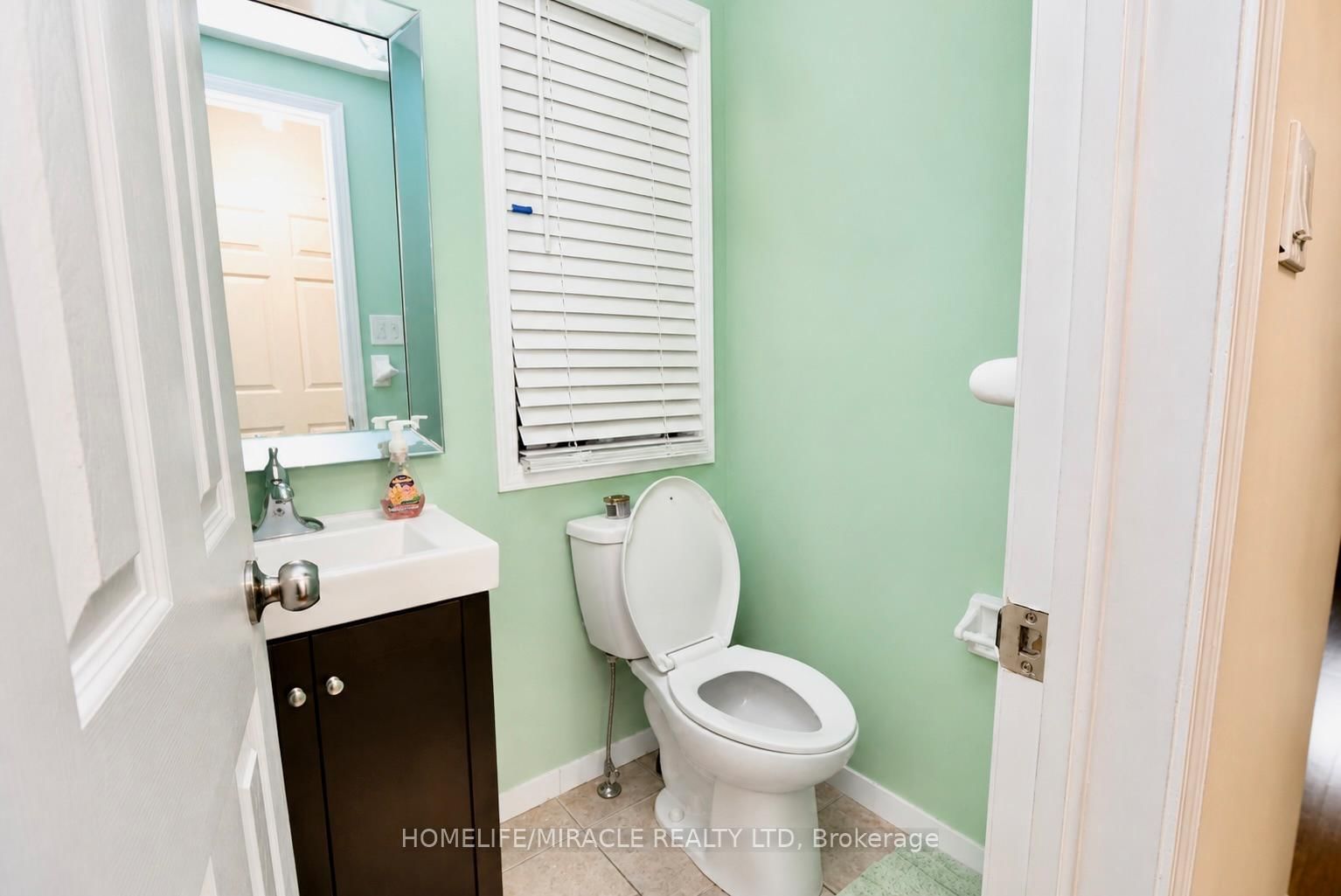 43 Caranci Crescent • Brampton, ON photo 12