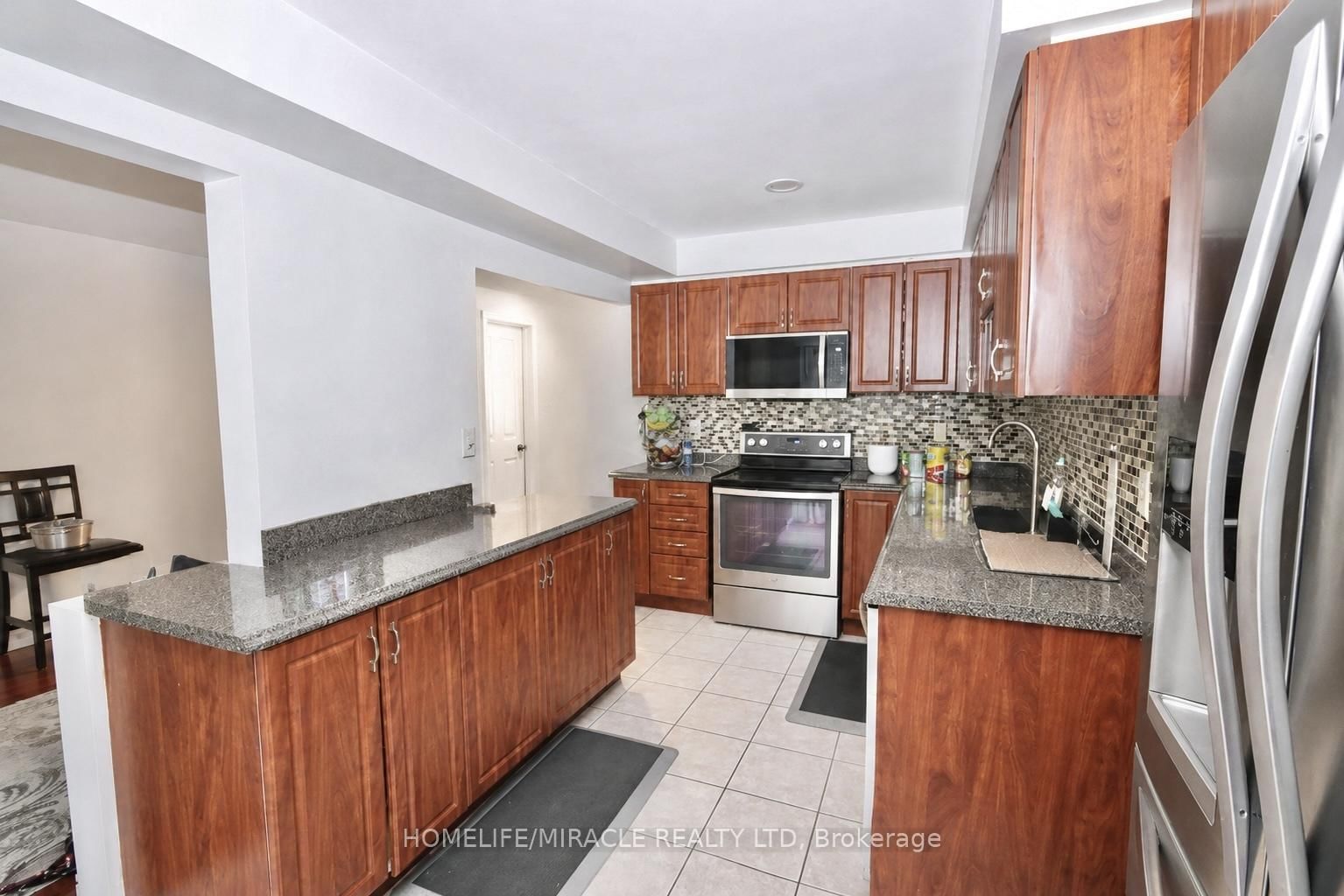 43 Caranci Crescent • Brampton, ON photo 9