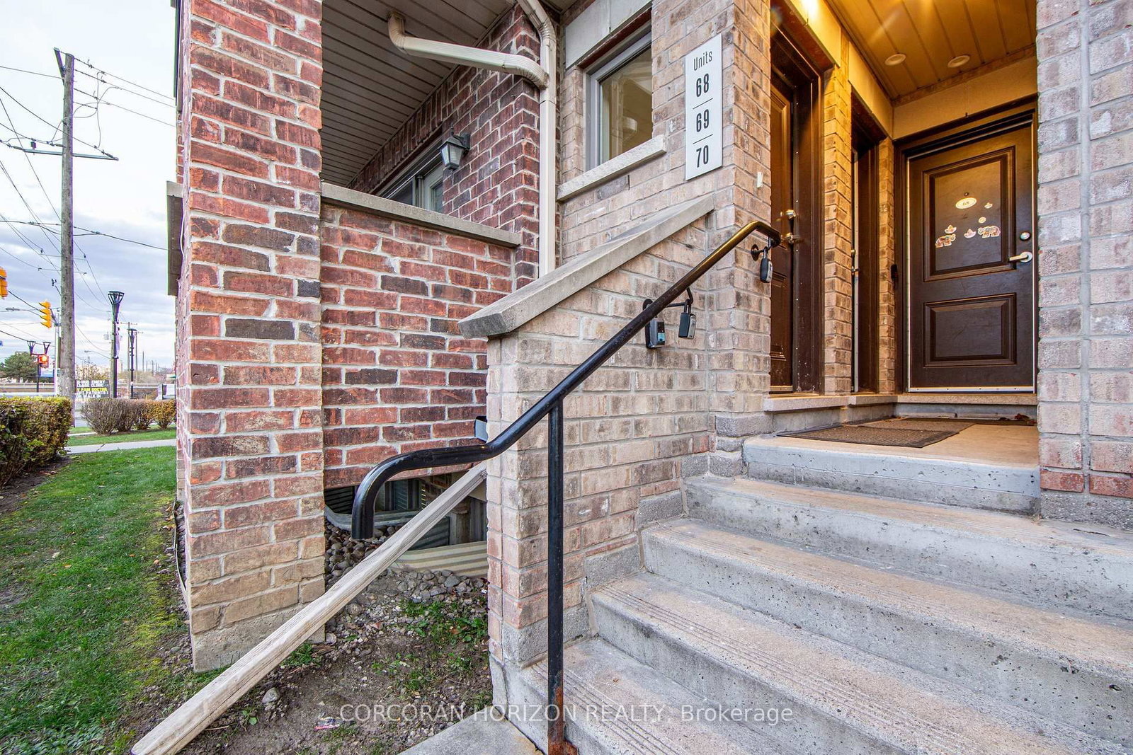2315 Sheppard Avenue W • #70 • Toronto, ON photo 3