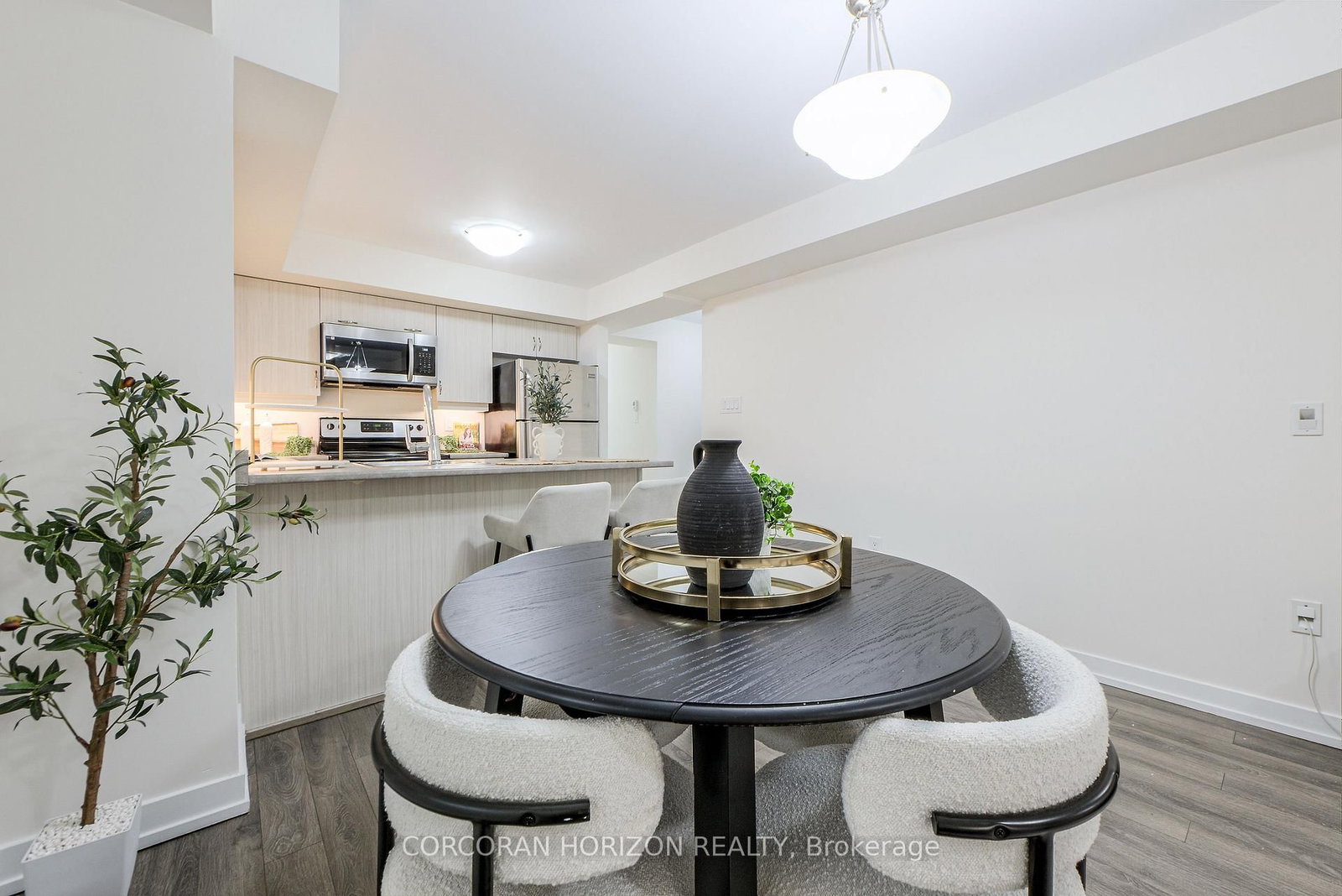 2315 Sheppard Avenue W • #70 • Toronto, ON photo 9