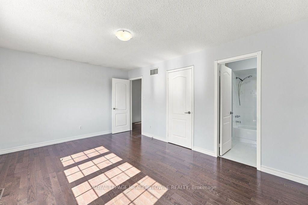 3268 Cajun Crescent • Mississauga, ON photo 13