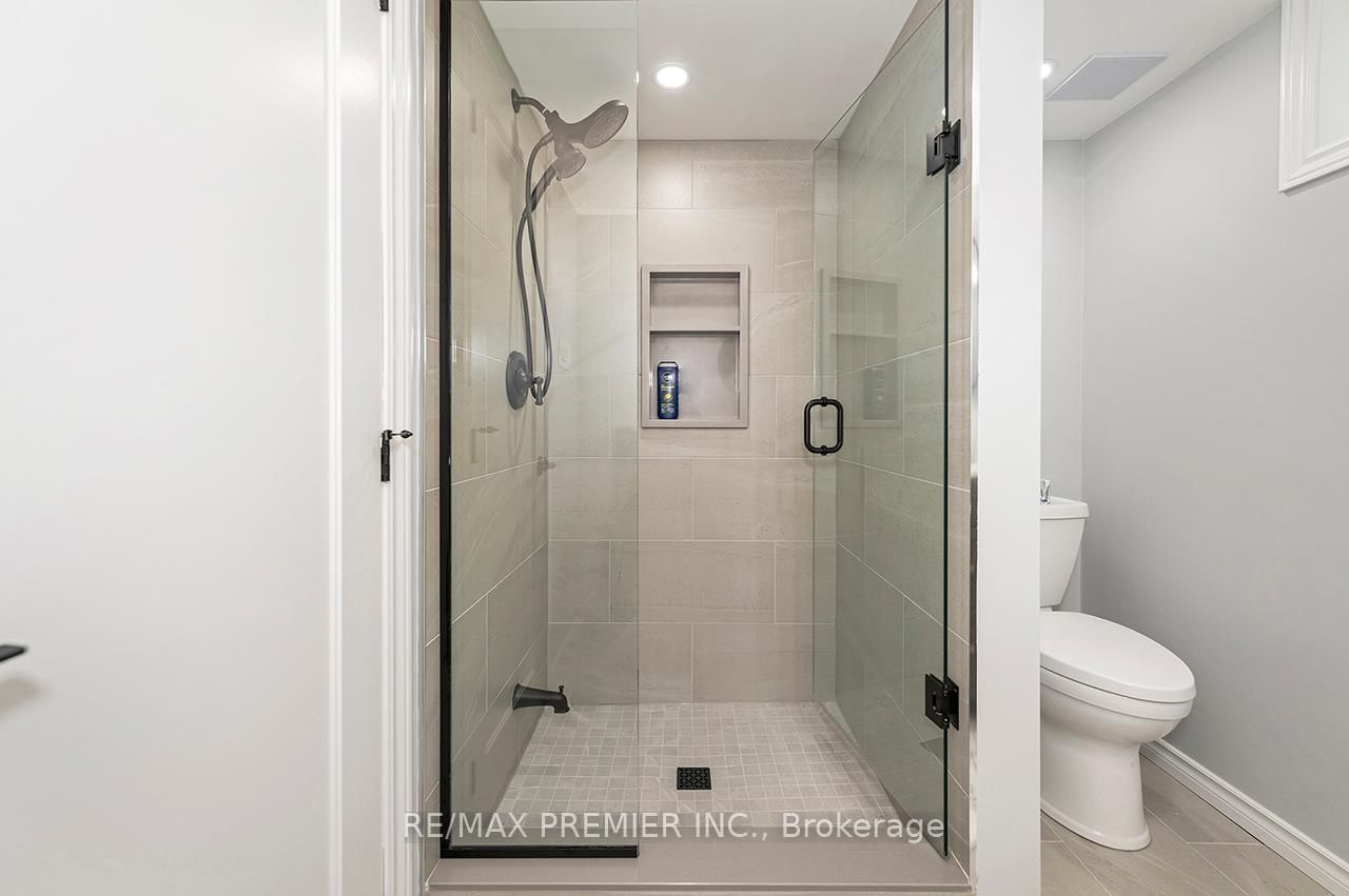 2894 Weston Road • Toronto, ON photo 23