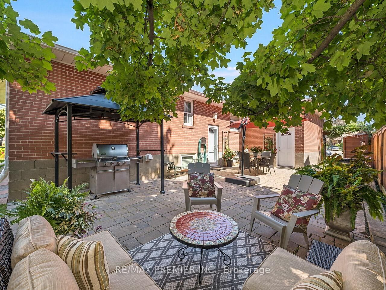 2894 Weston Road • Toronto, ON photo 30
