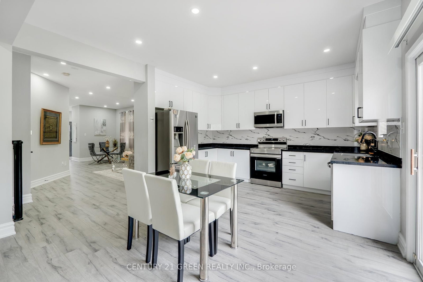 3873 Brinwood Gate • Mississauga, ON photo 14