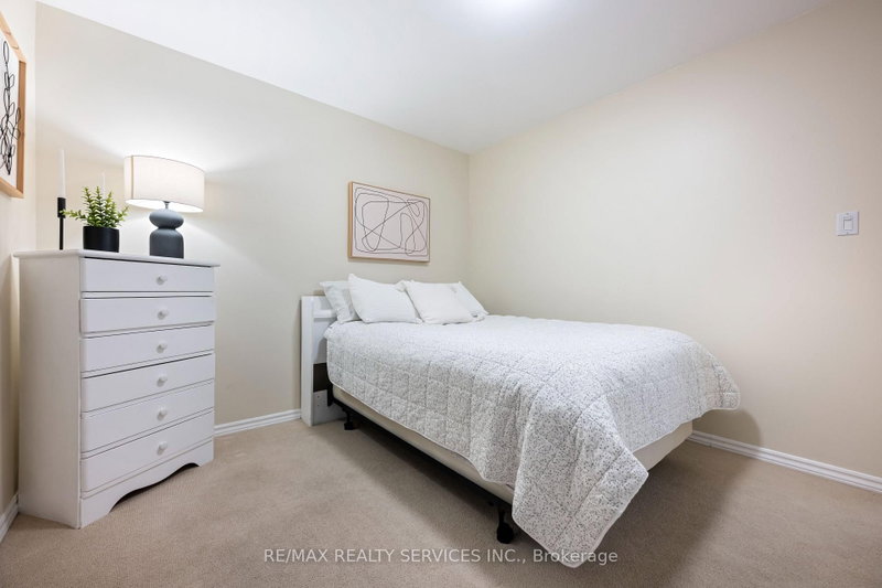6 Glenridge Brampton,ON L6S 1N3 — Photo 30