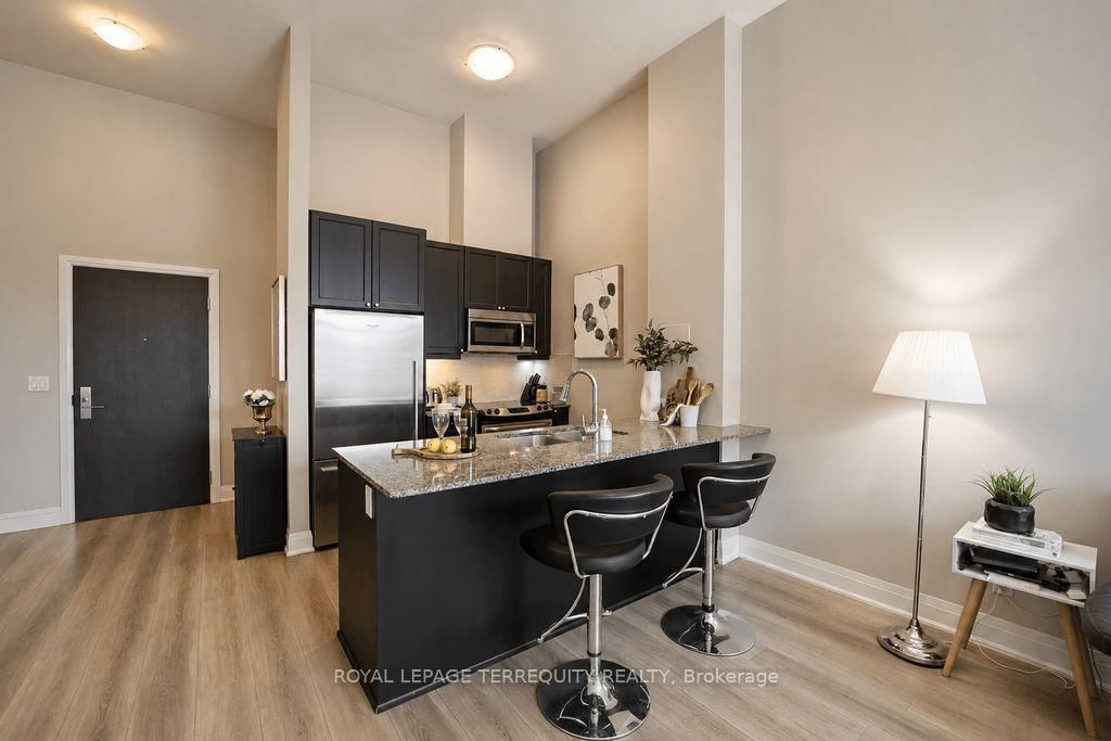 35 Fontenay Court • #202 • Toronto, ON photo 18