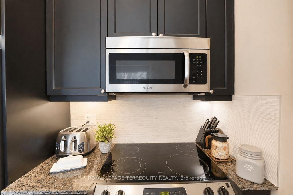 35 Fontenay Court • #202 • Toronto, ON photo 19