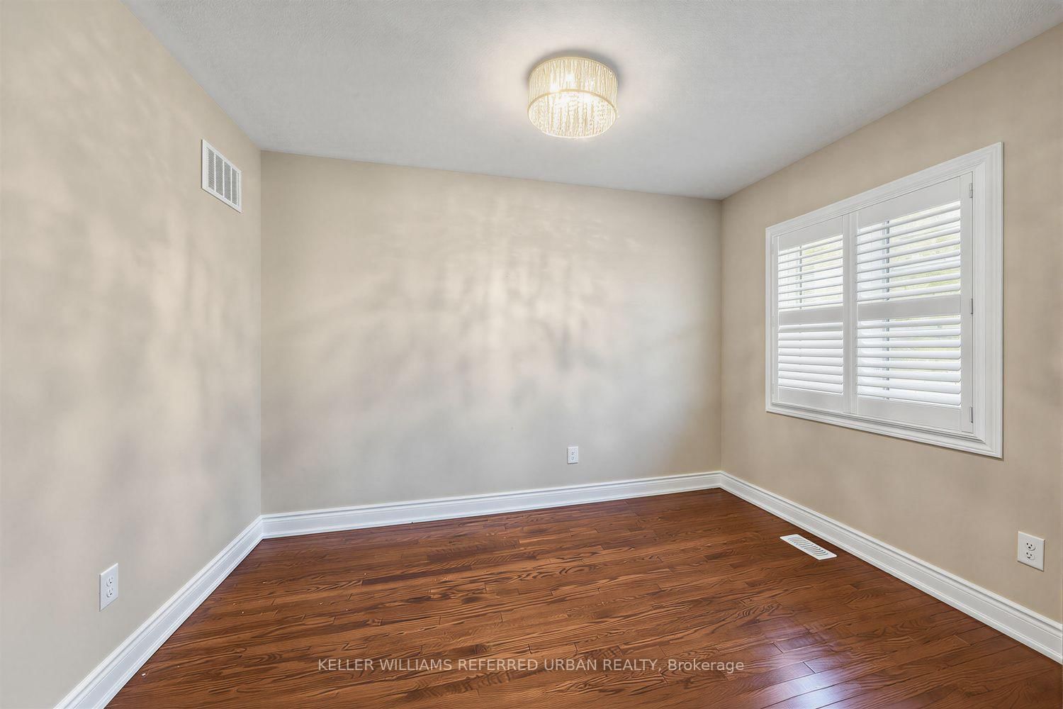 30 Deseronto Street • Brampton, ON photo 35