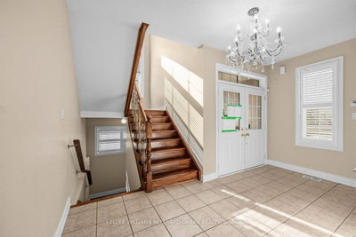 30 Deseronto Street • Brampton, ON photo 5