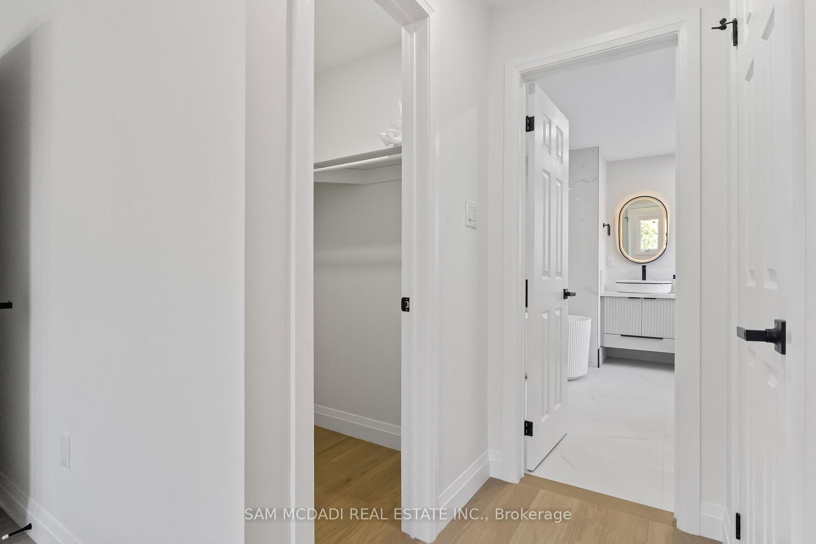 1521 Roseway Drive • Mississauga, ON photo 21