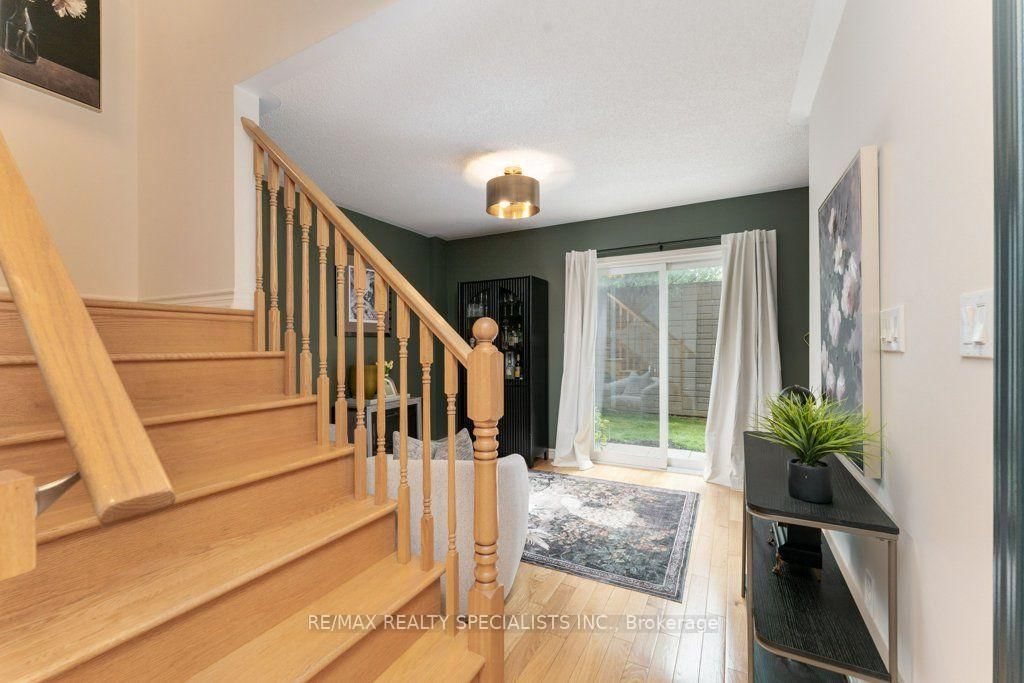 1115 Haig Boulevard • #3 • Mississauga, ON photo 4