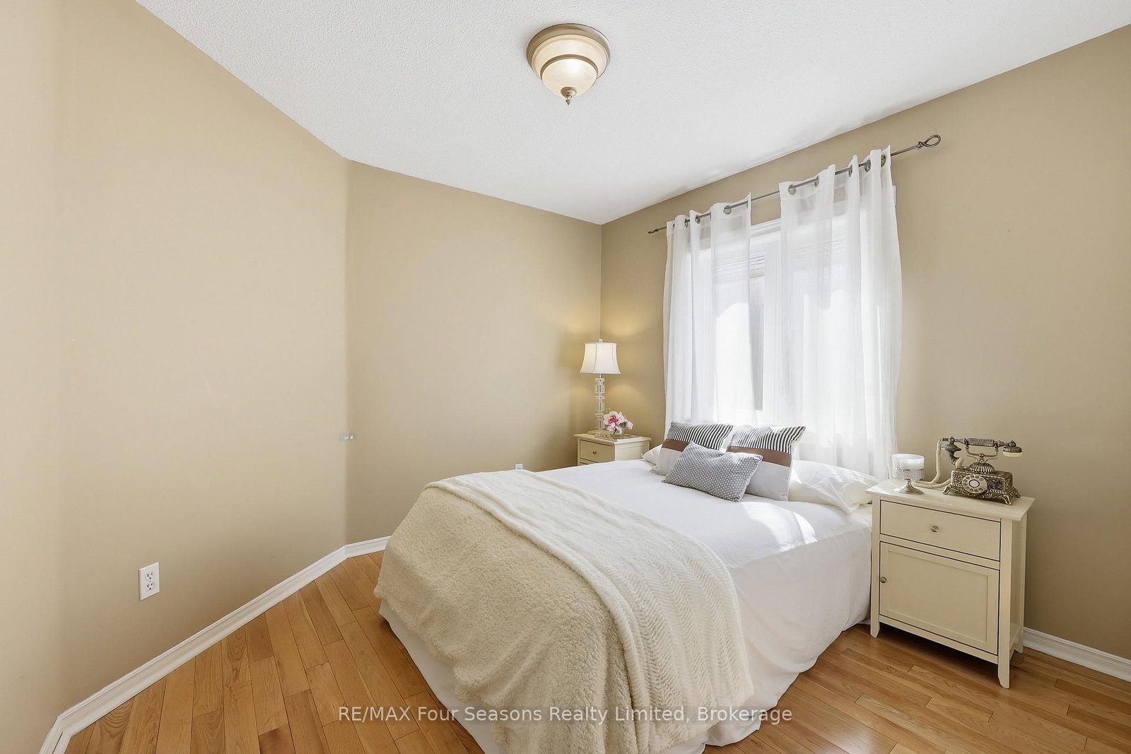 32 Faithknight Court • Brampton, ON photo 22