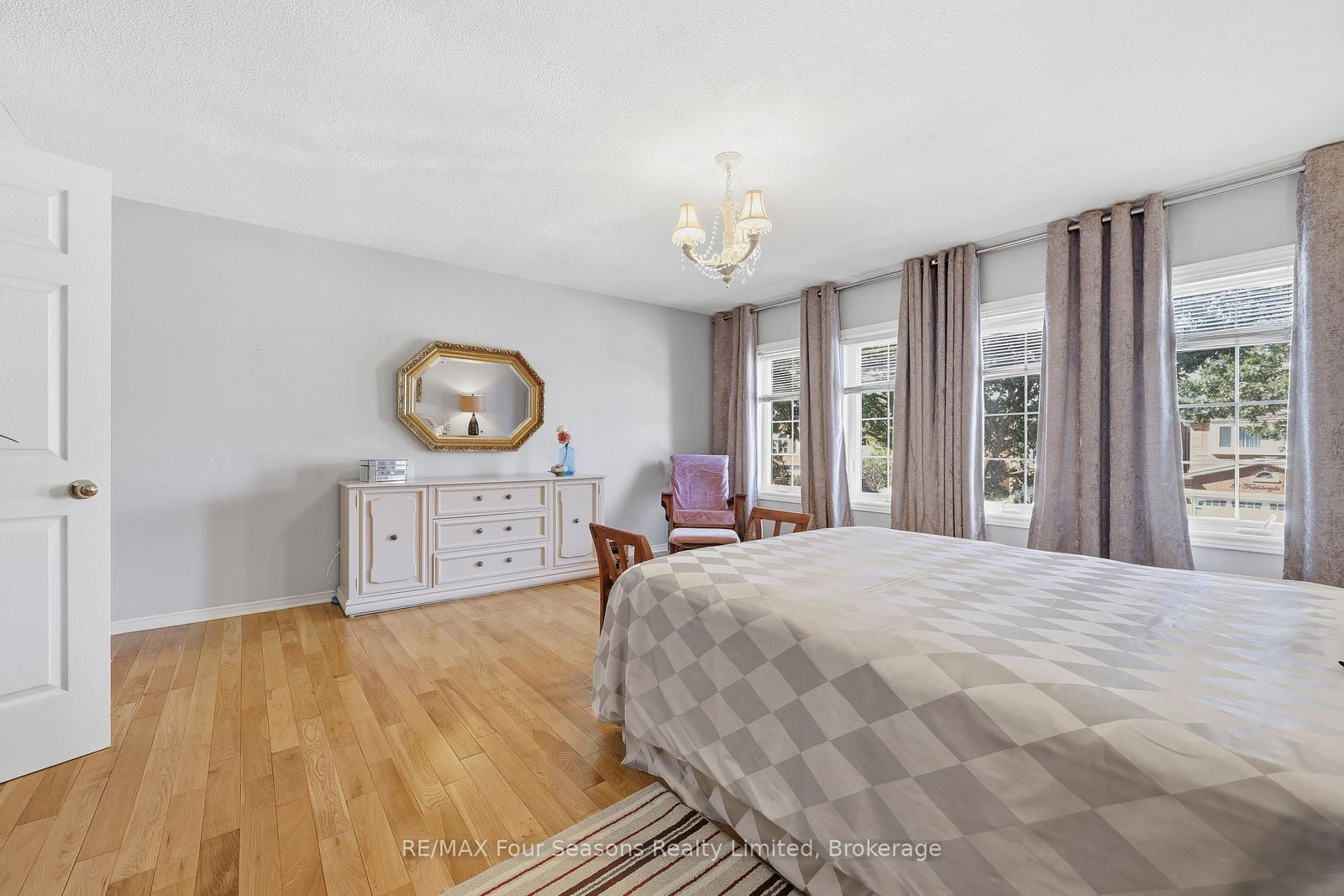 32 Faithknight Court • Brampton, ON photo 32