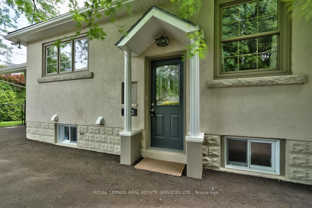 3423 Lakeshore Road • Burlington, ON photo 10