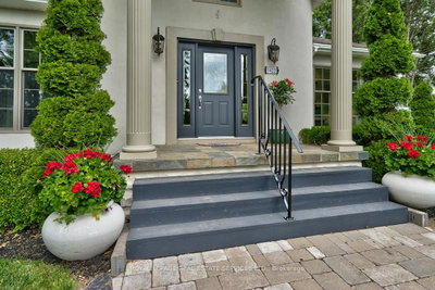 3423 Lakeshore Road • Burlington, ON photo 8