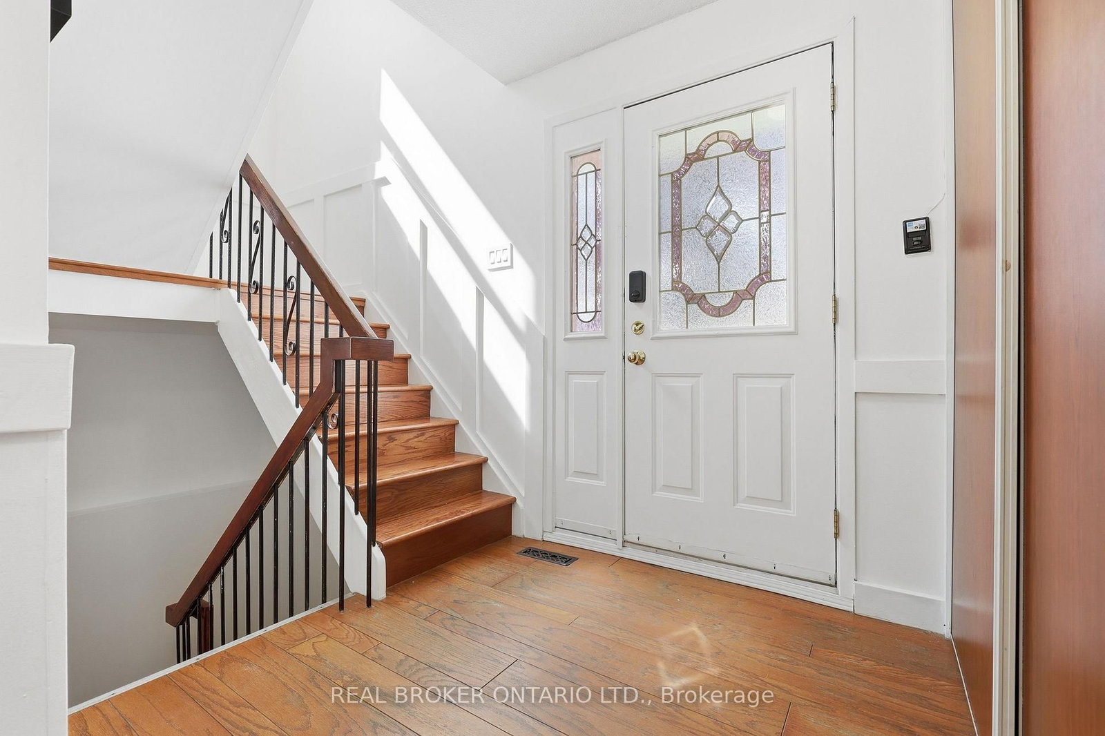 22 Bent Oak Circle • Mississauga, ON photo 5