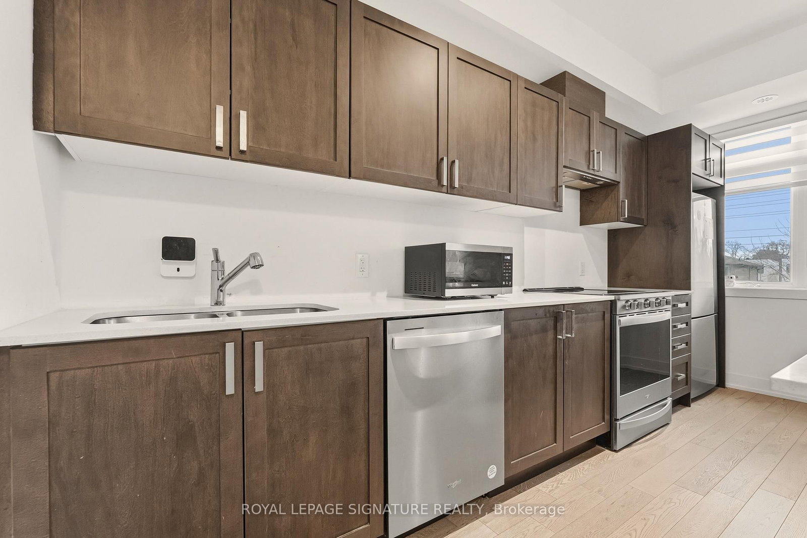 1062 Douglas McCurdy Common • #227 • Mississauga, ON photo 10