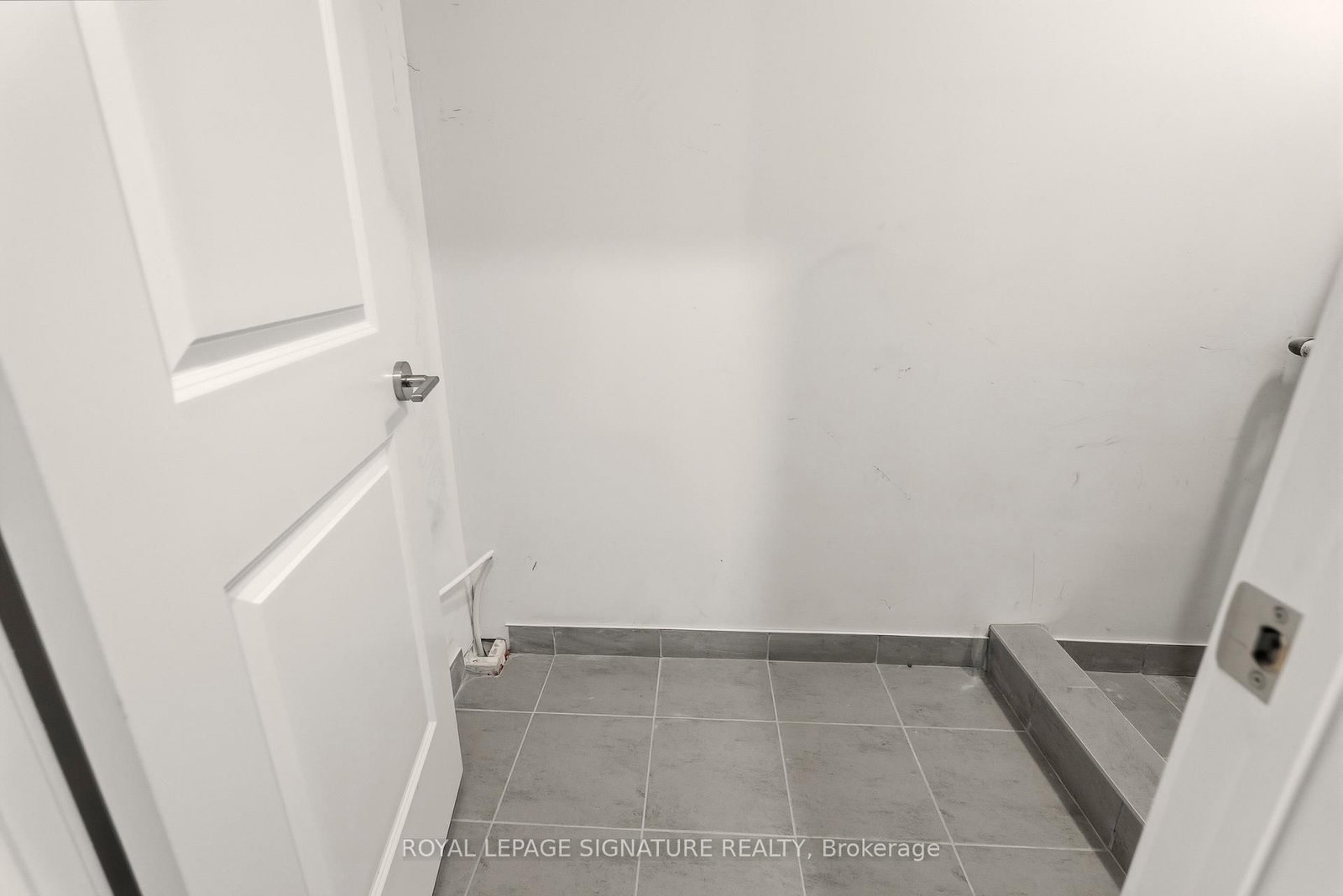 1062 Douglas McCurdy Common • #227 • Mississauga, ON photo 32