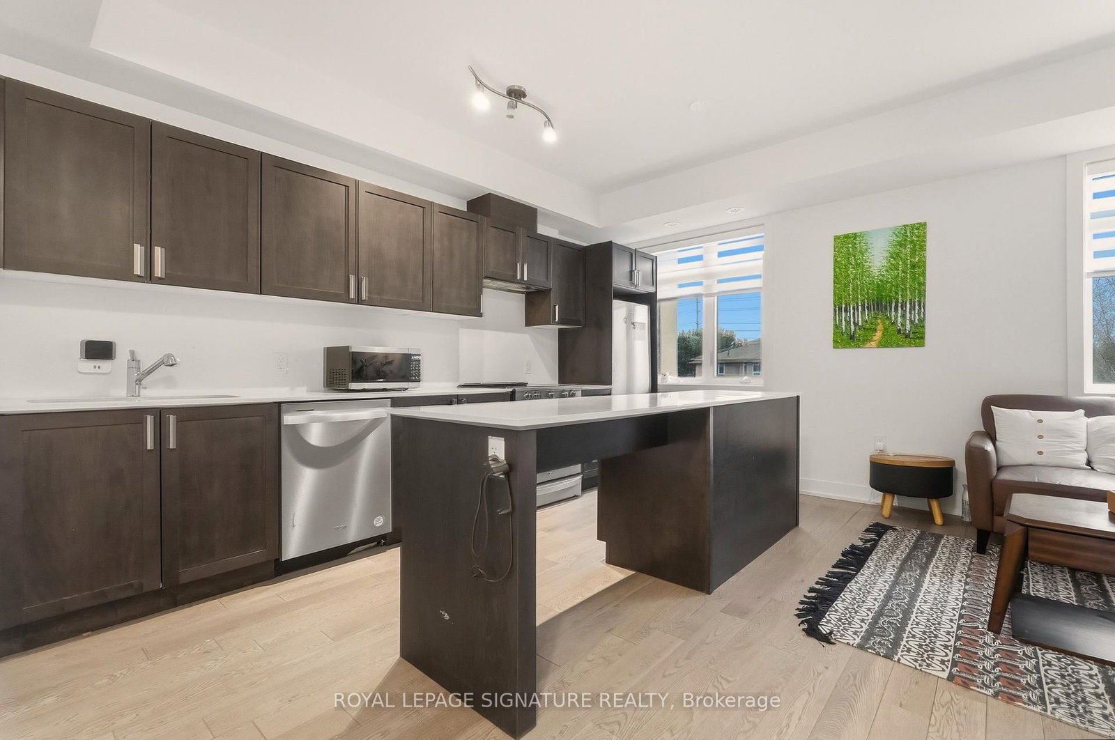 1062 Douglas McCurdy Common • #227 • Mississauga, ON photo 6