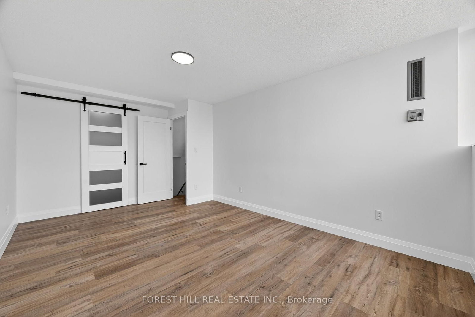 11 Wincott Drive • #1211 • Toronto, ON photo 27